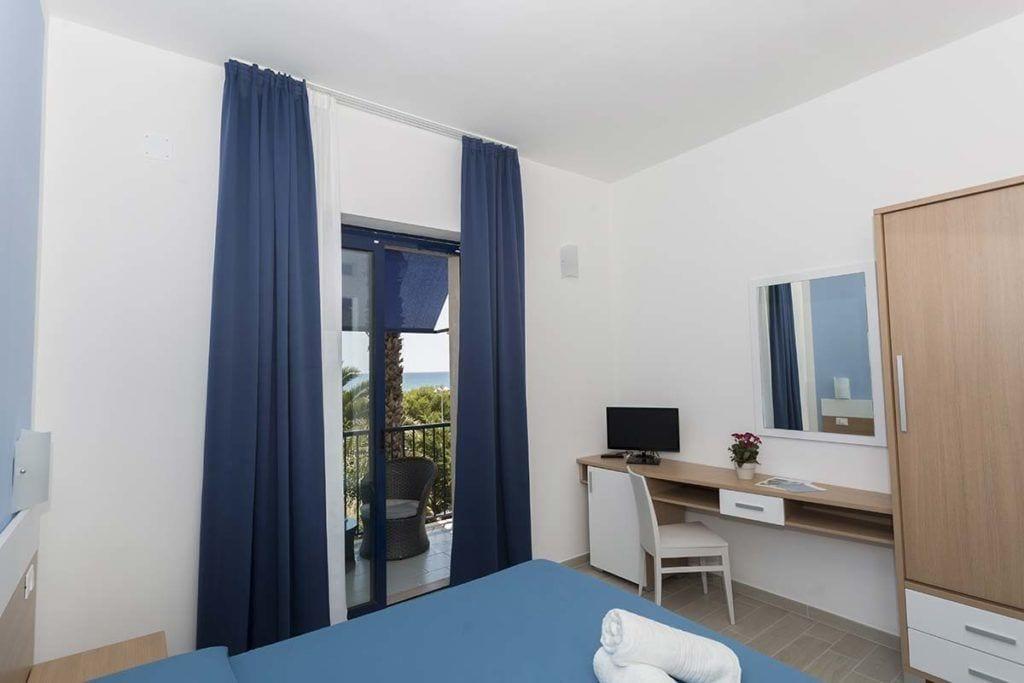 Ticho'S Greenblu Hotel Castellaneta Marina Buitenkant foto