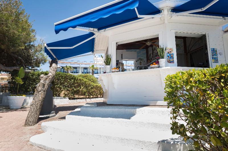 Ticho'S Greenblu Hotel Castellaneta Marina Buitenkant foto